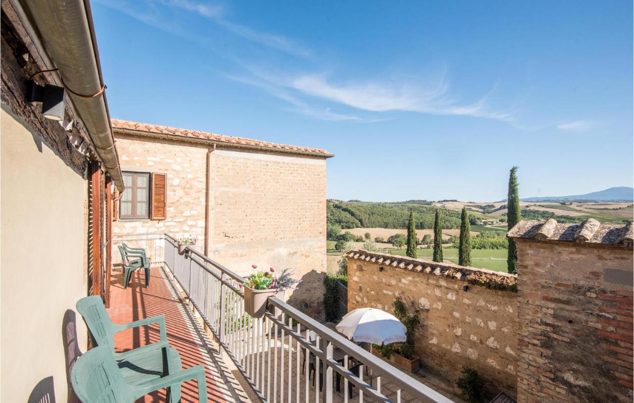 Gorgeous Home In Montalcino With Kitchen Luaran gambar