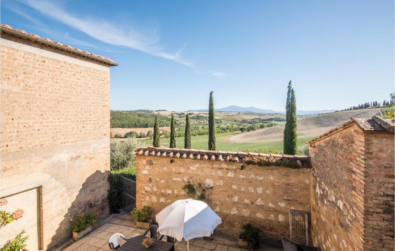 Gorgeous Home In Montalcino With Kitchen Luaran gambar