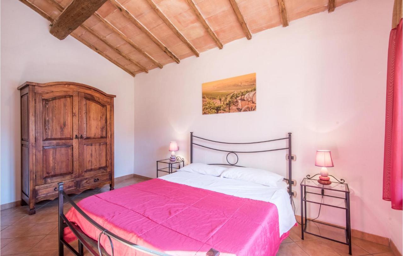 Gorgeous Home In Montalcino With Kitchen Luaran gambar