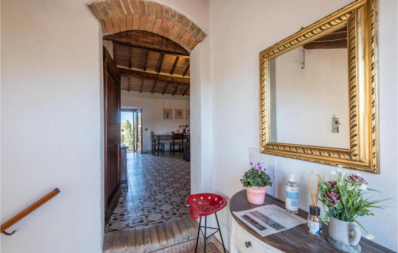 Gorgeous Home In Montalcino With Kitchen Luaran gambar