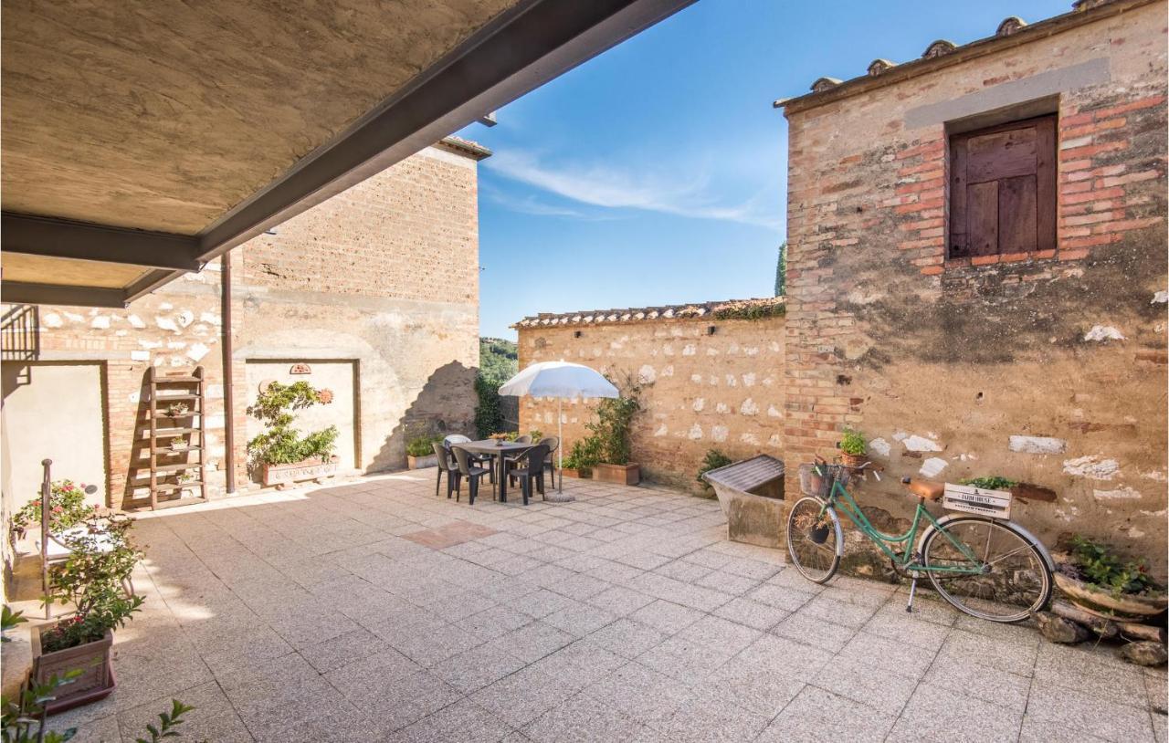 Gorgeous Home In Montalcino With Kitchen Luaran gambar
